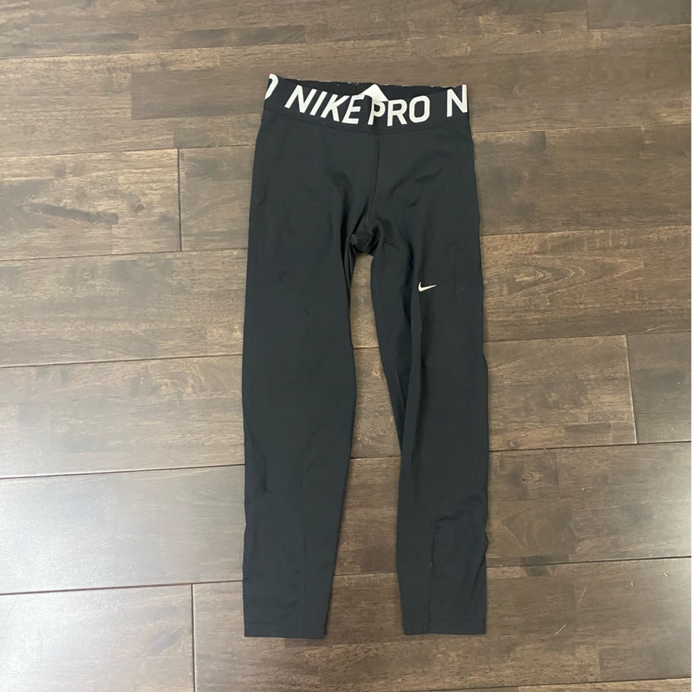 Nike Pro Cropped Leggings